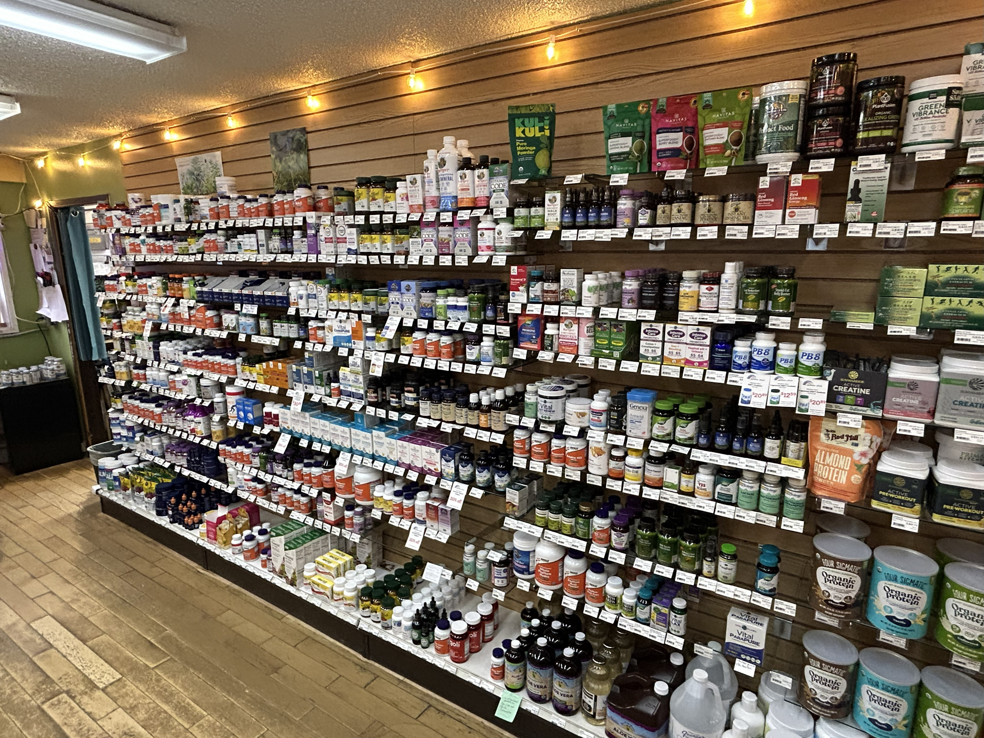 store interior: vitamins